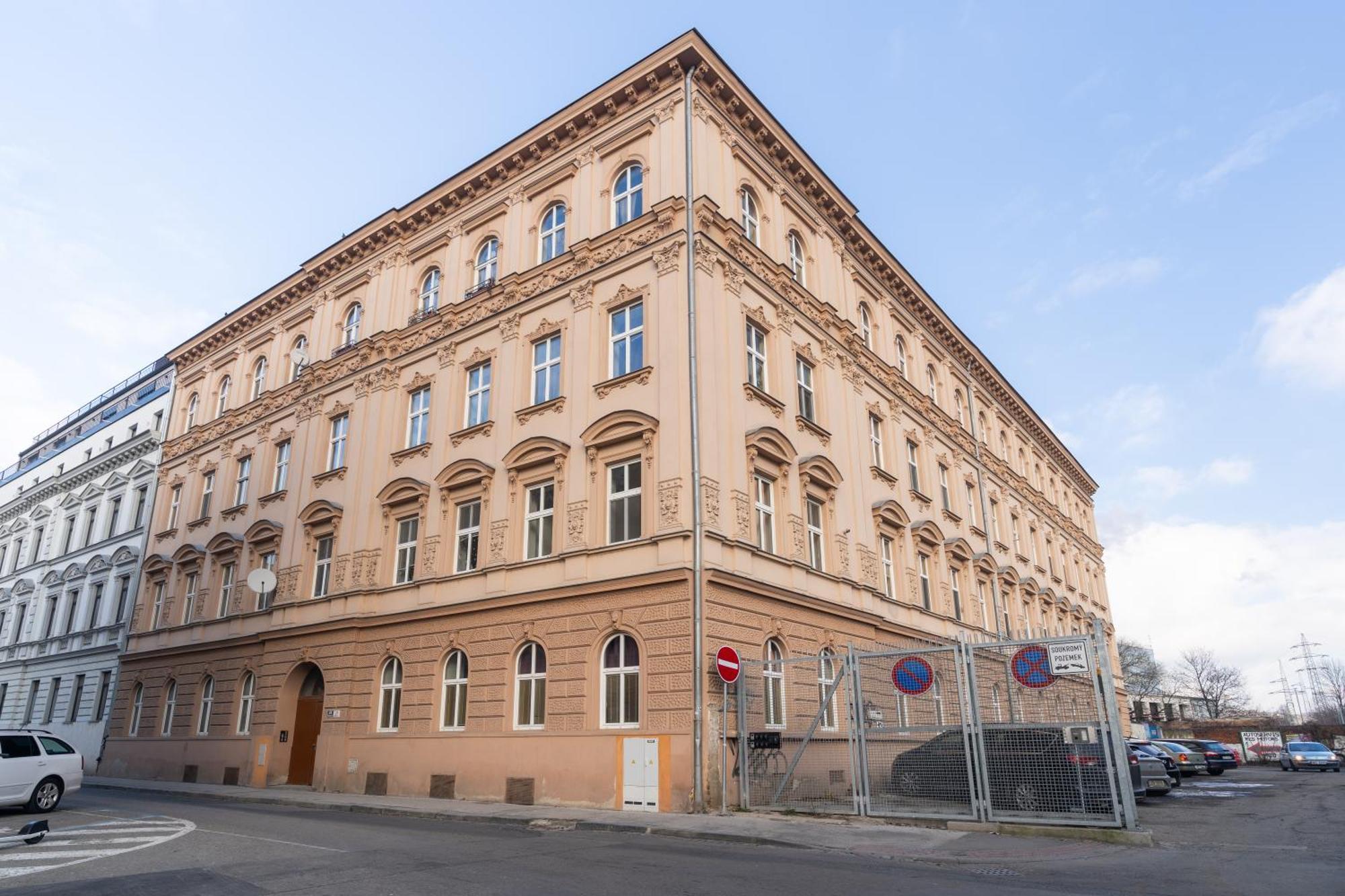 Internesto Brno Station Lägenhet Exteriör bild